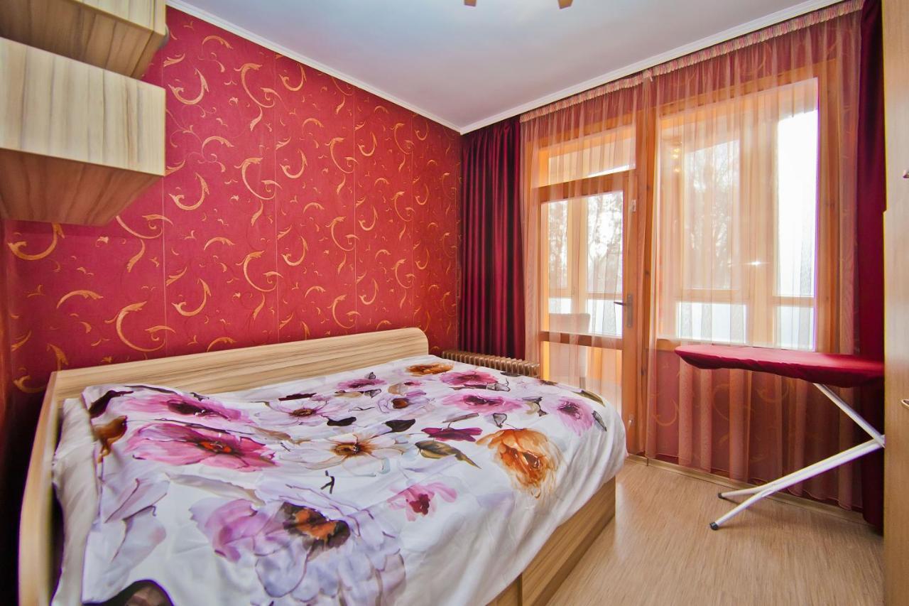 Perla 2-Bdrm In The Heart Of The City Варна Экстерьер фото